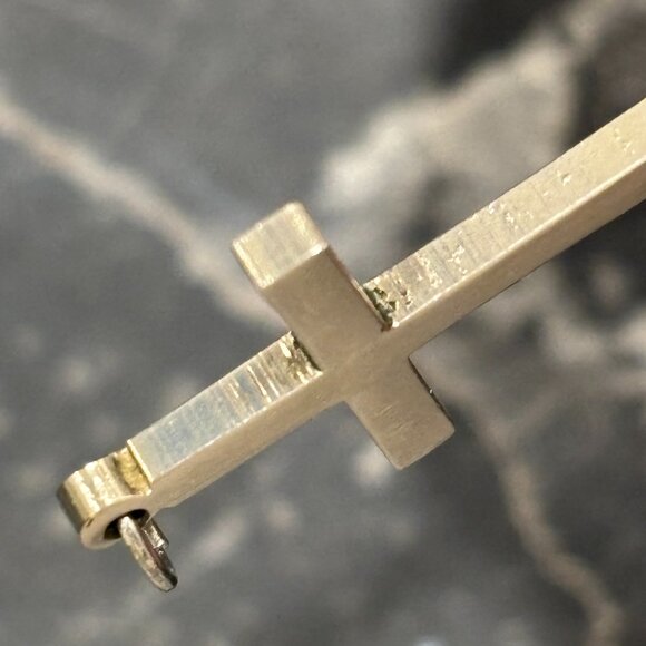 Vintage 925 Silver Cross Pendant Necklace with 17" Square Chain - Picture 5 of 10